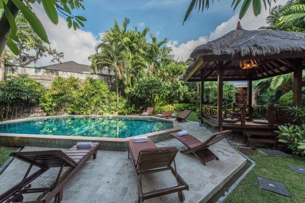 New Daria Villas Seminyak Zewnętrze zdjęcie